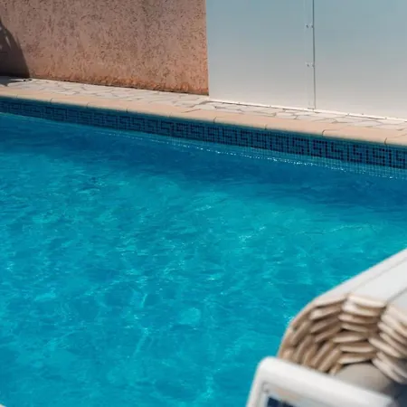 La Rosa - Piscine - - Clim - Parking *